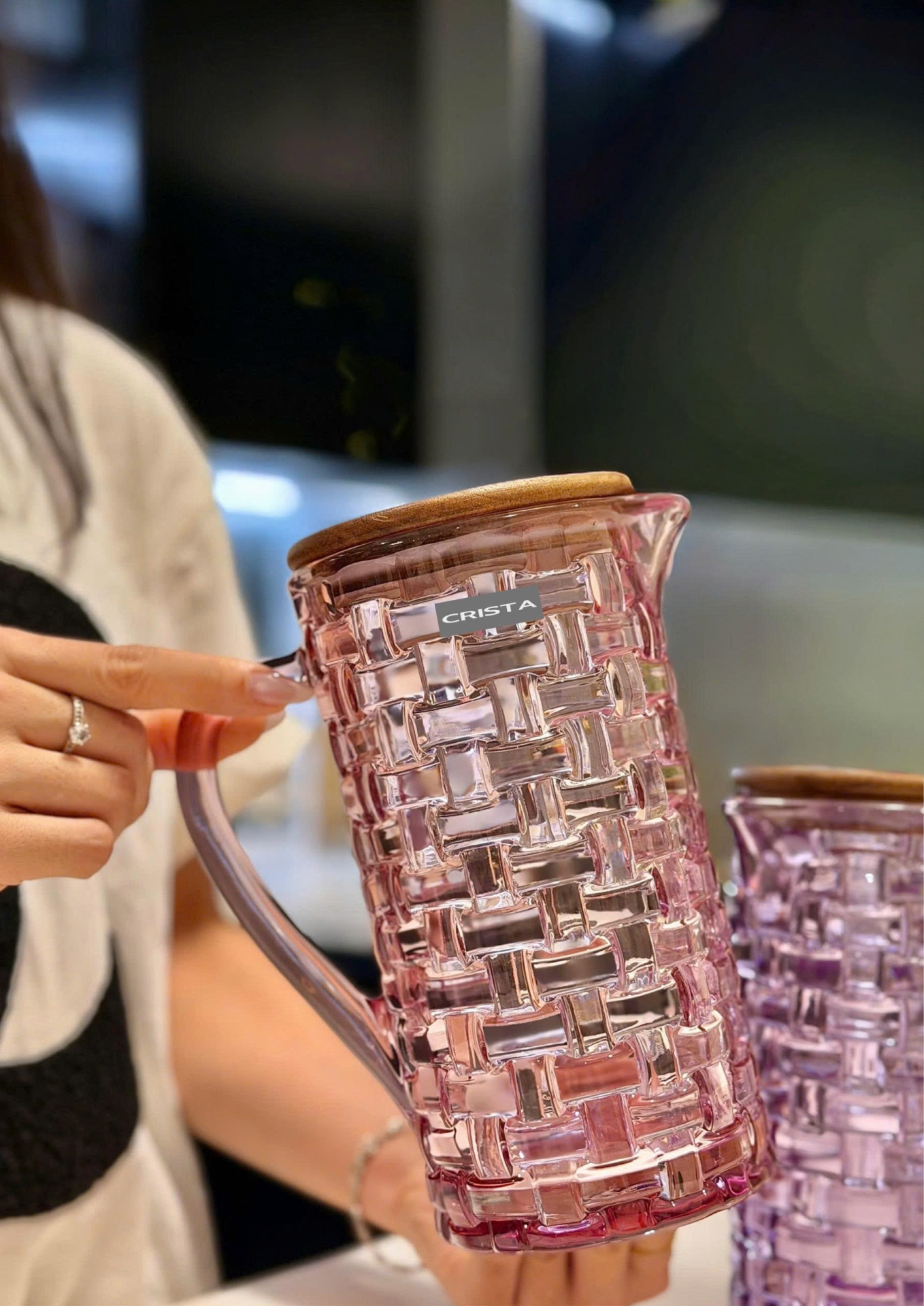 Bình Thủy Tinh Nắp Gỗ 1L - 6 Màu- Vân Caro CRISTA HOME  — MÀU TÍM (7/30)