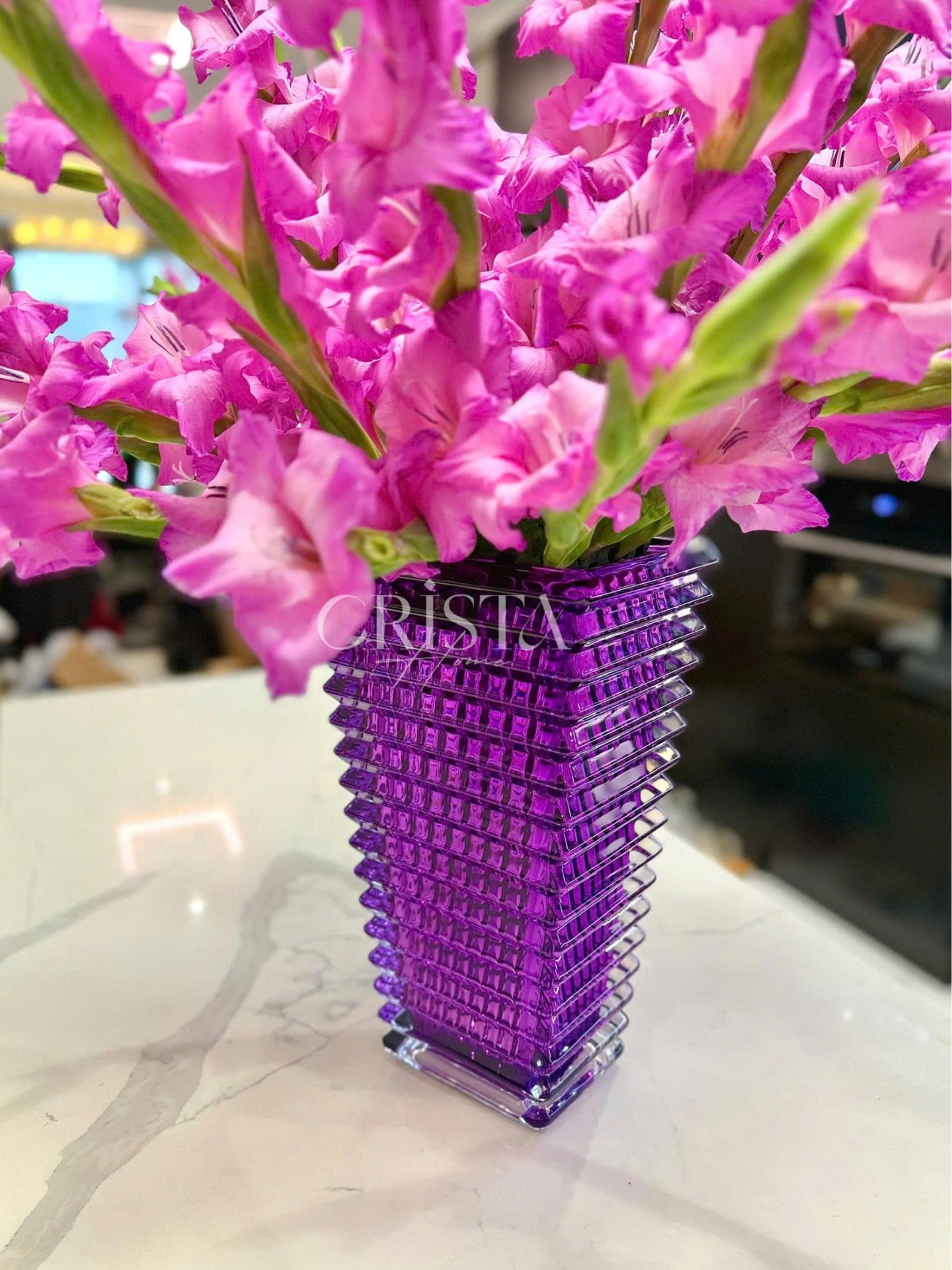 Bình Cắm Hoa Thủy Tinh Dáng Tháp Màu Tím 28cm CRISTA HOME (2/4)