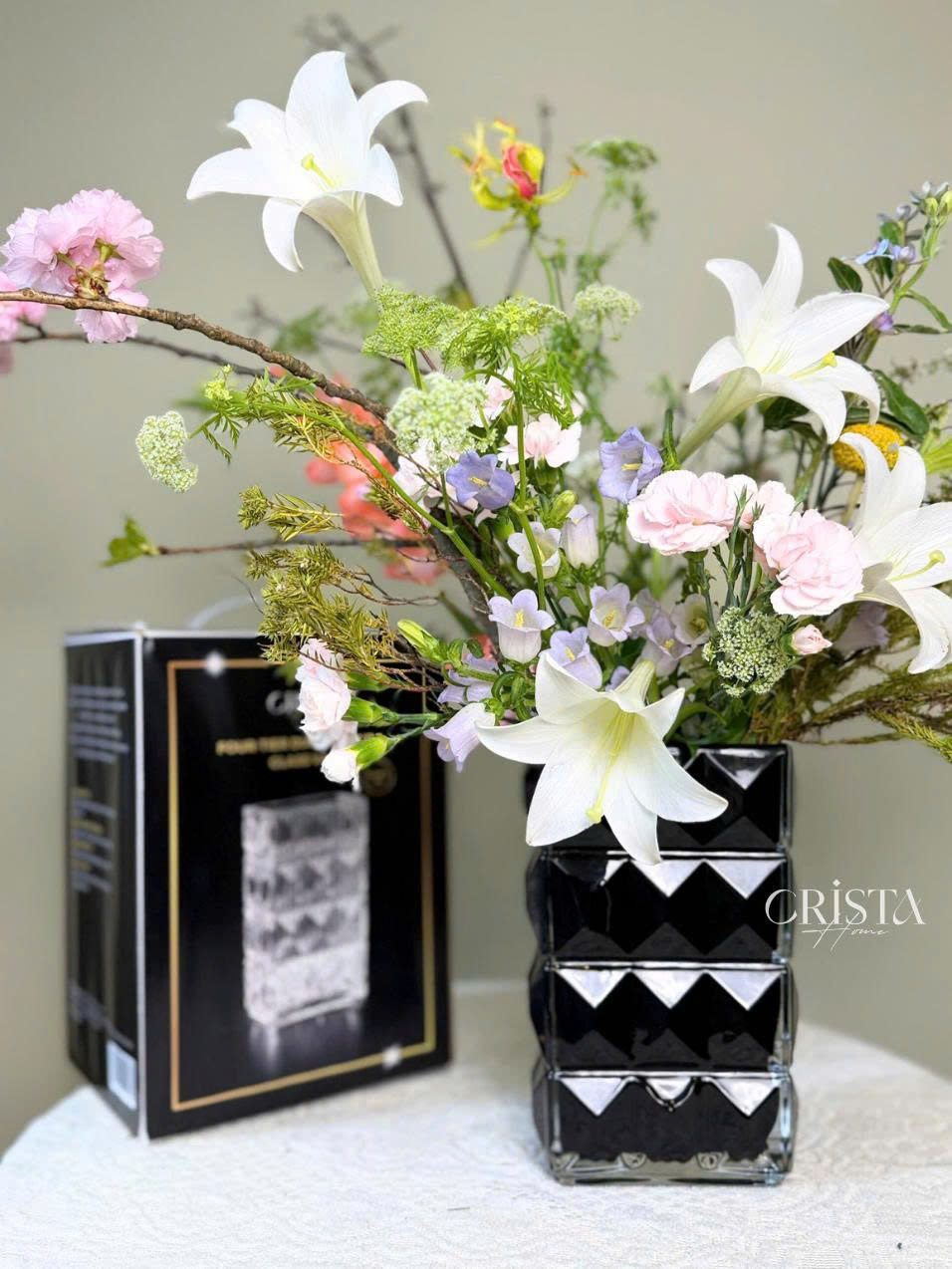BÌNH CẮM HOA THỦY TINH MÀU ĐEN VÂN KIM CƯƠNG 4 TẦNG Crista Home (2/3)