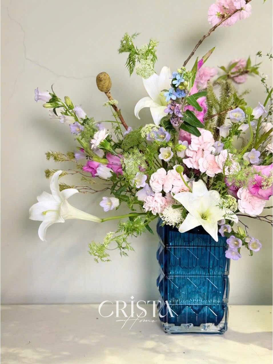 BÌNH CẮM HOA THỦY TINH MÀU XANH DƯƠNG VÂN KIM CƯƠNG 4 TẦNG Crista Home (2/3)